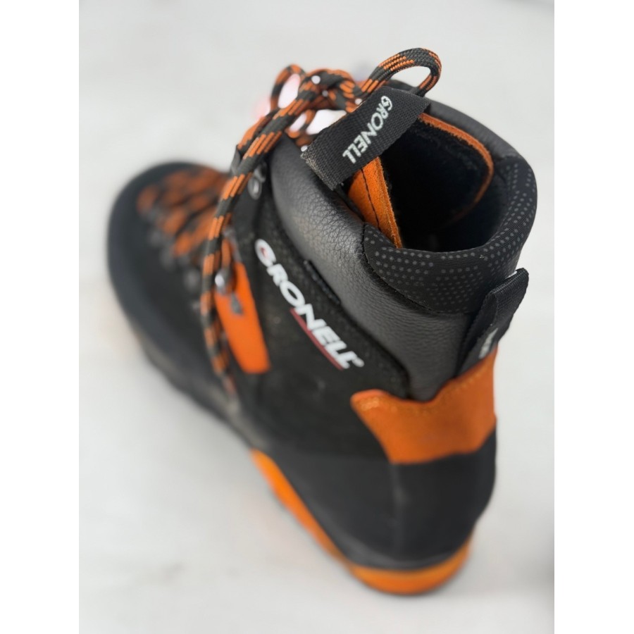 Chaussures diablo classe 3 t9.5