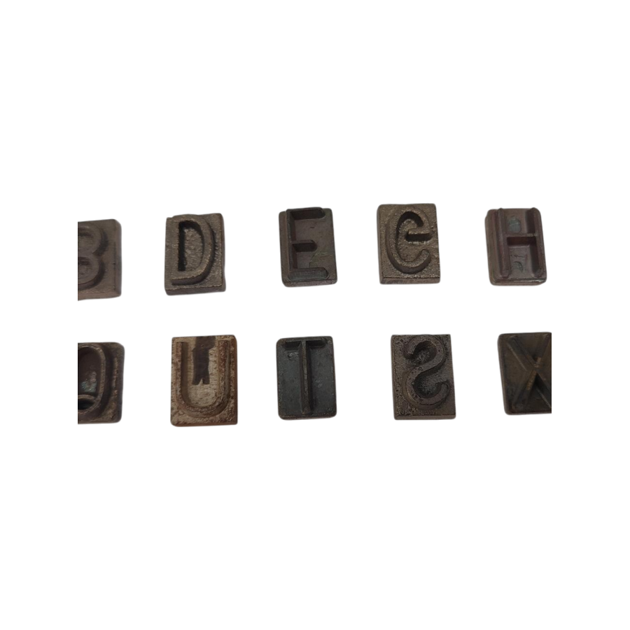 Lettre à souder en fonte